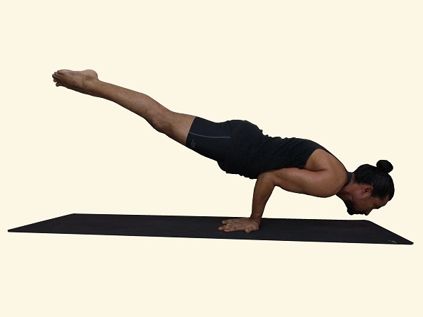 YOG Drishti - Mayurasana (Peacock Pose)-Steps And Benefits By yog drishti  (https://instagram.com/yogdrishti?igshid=1wl507coylnbw )  https://ankitkumaryoga2.wixsite.com/yogdrishti-1 In Sanskrit, Mayur Stands  for Peacock and meaning of Asana is Pose or ...