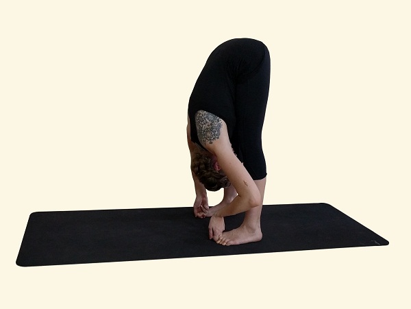 Extended Hand To Big Toe Pose (Utthita Hasta Padangusthasana)