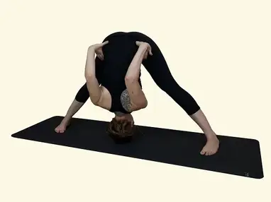 Assisted Straddle Fold 