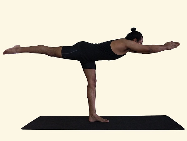 The 10 Standing Yoga Poses (Asanas) for to Improve Balance