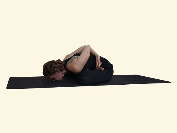 Elephant Trunk Pose (Eka Hasta Bhujasana)